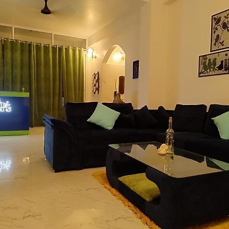 Jubels Homestay グワーハーティー エクステリア 写真
