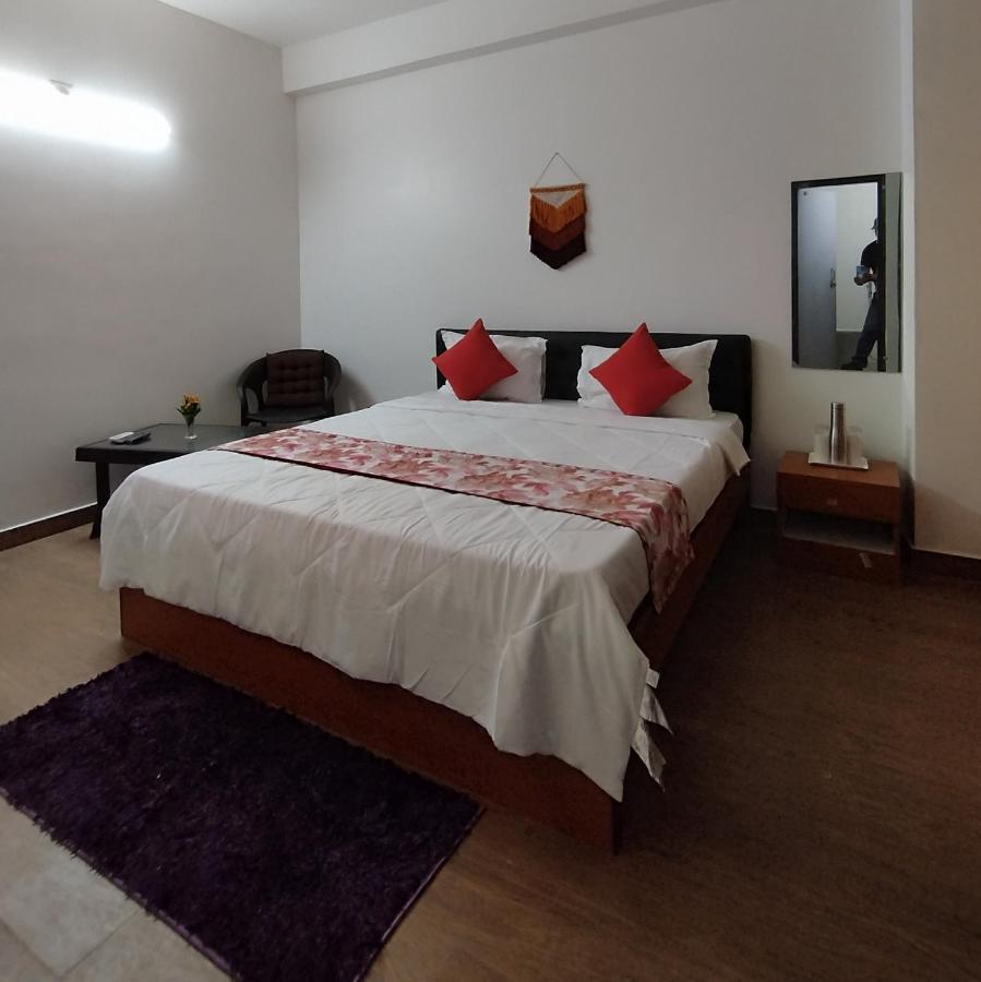 Jubels Homestay グワーハーティー エクステリア 写真