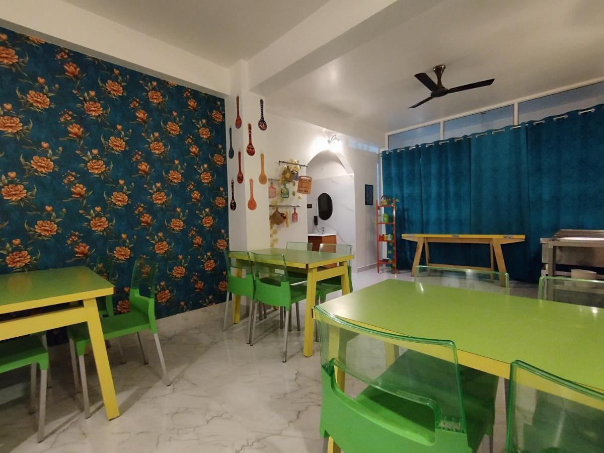 Jubels Homestay グワーハーティー エクステリア 写真